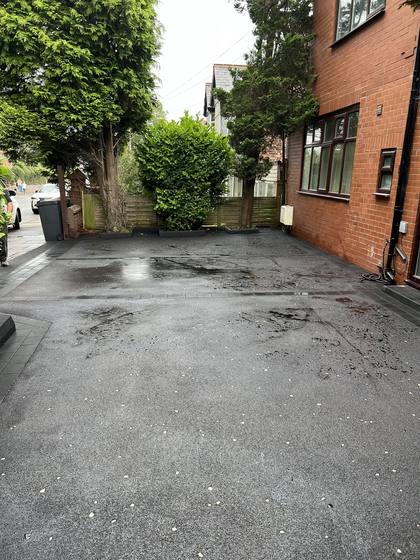 Tarmac Driveway & Block Border